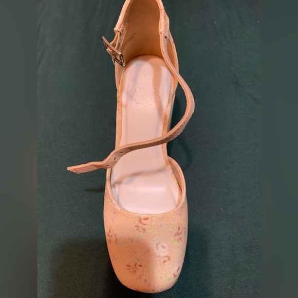 The Maggie Heel - Picture 4 of 4